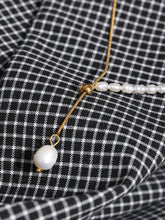 Elegante Perlenkette, vergoldet